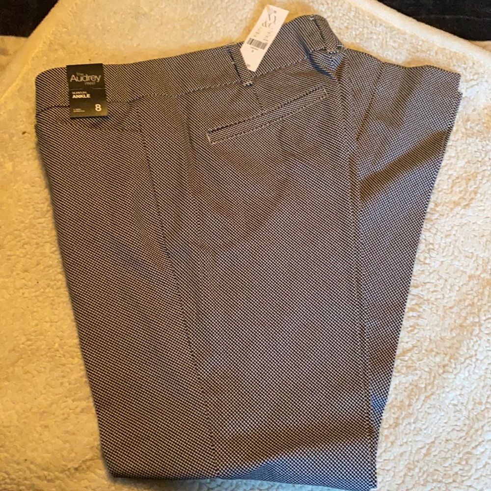 NWT Ny&Co Audrey pant, black/white pattern